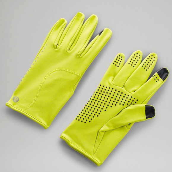 Lululemon Run For It All Tech Gloves in Yellow Serpentine 💛 - Picture 3 of 11